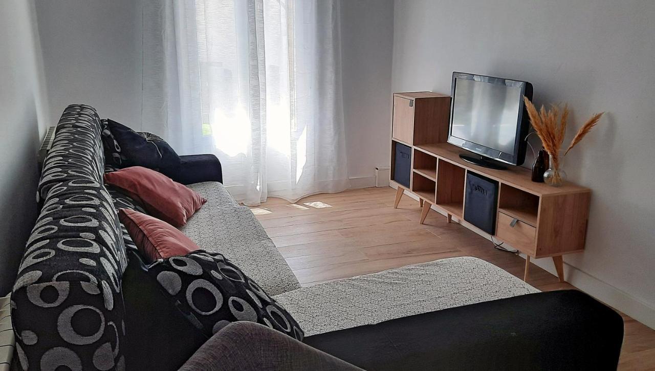 Kataenea. Apartamento En El Prepirineo Navarro. Naturaleza 奥伊斯 外观 照片
